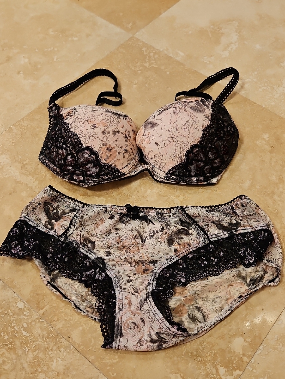 sophie b. Floral Lace-Trim Bra & Brief Set - Pink and Black